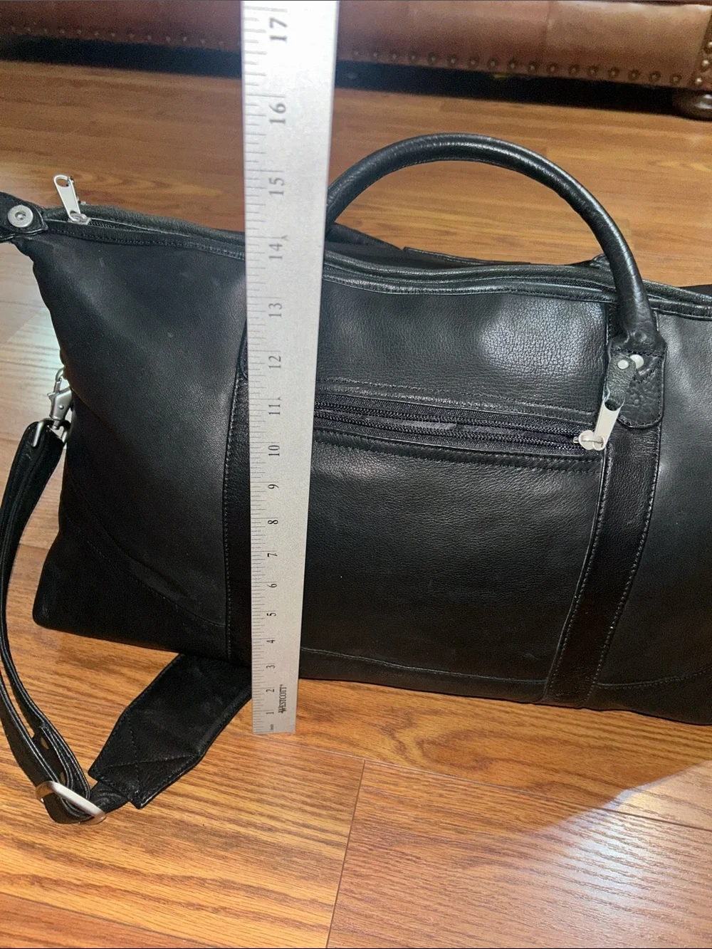 Canyon Outdoors Leather Good Black Soft Leather Weekender XL Duffle Bag - Men
